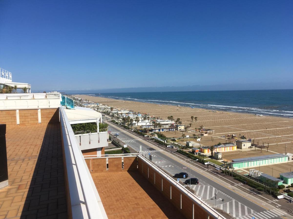 Appartamento Fronte Mare Rimini Kültér fotó