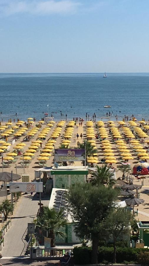 Appartamento Fronte Mare Rimini Kültér fotó