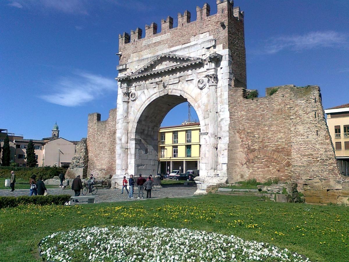 Appartamento Fronte Mare Rimini Kültér fotó