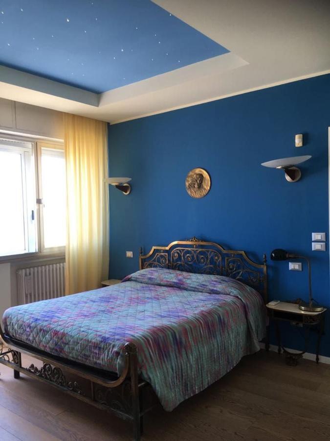 Appartamento Fronte Mare Rimini Kültér fotó
