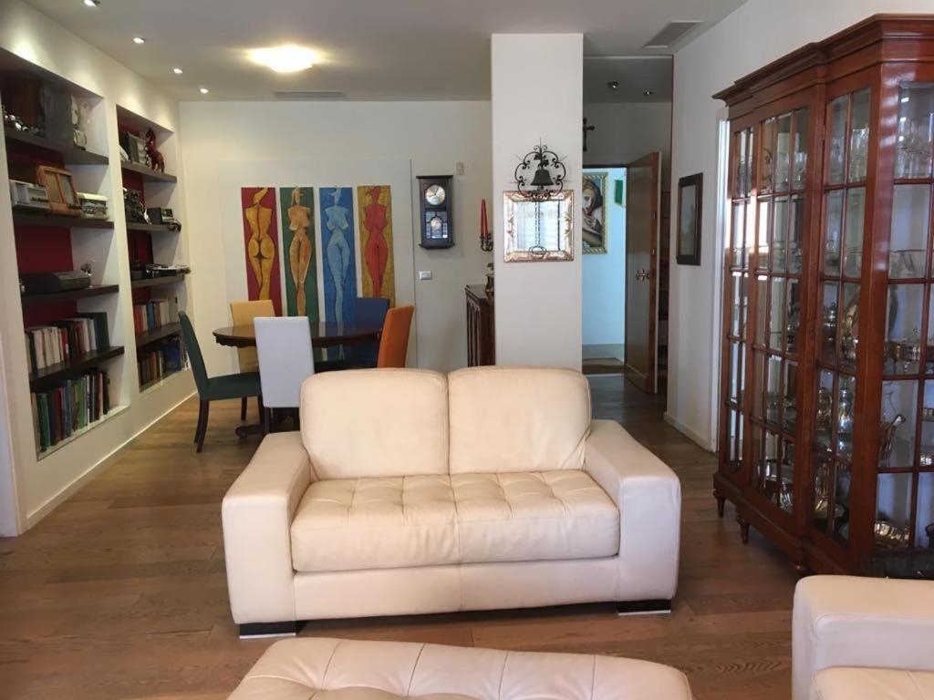 Appartamento Fronte Mare Rimini Kültér fotó